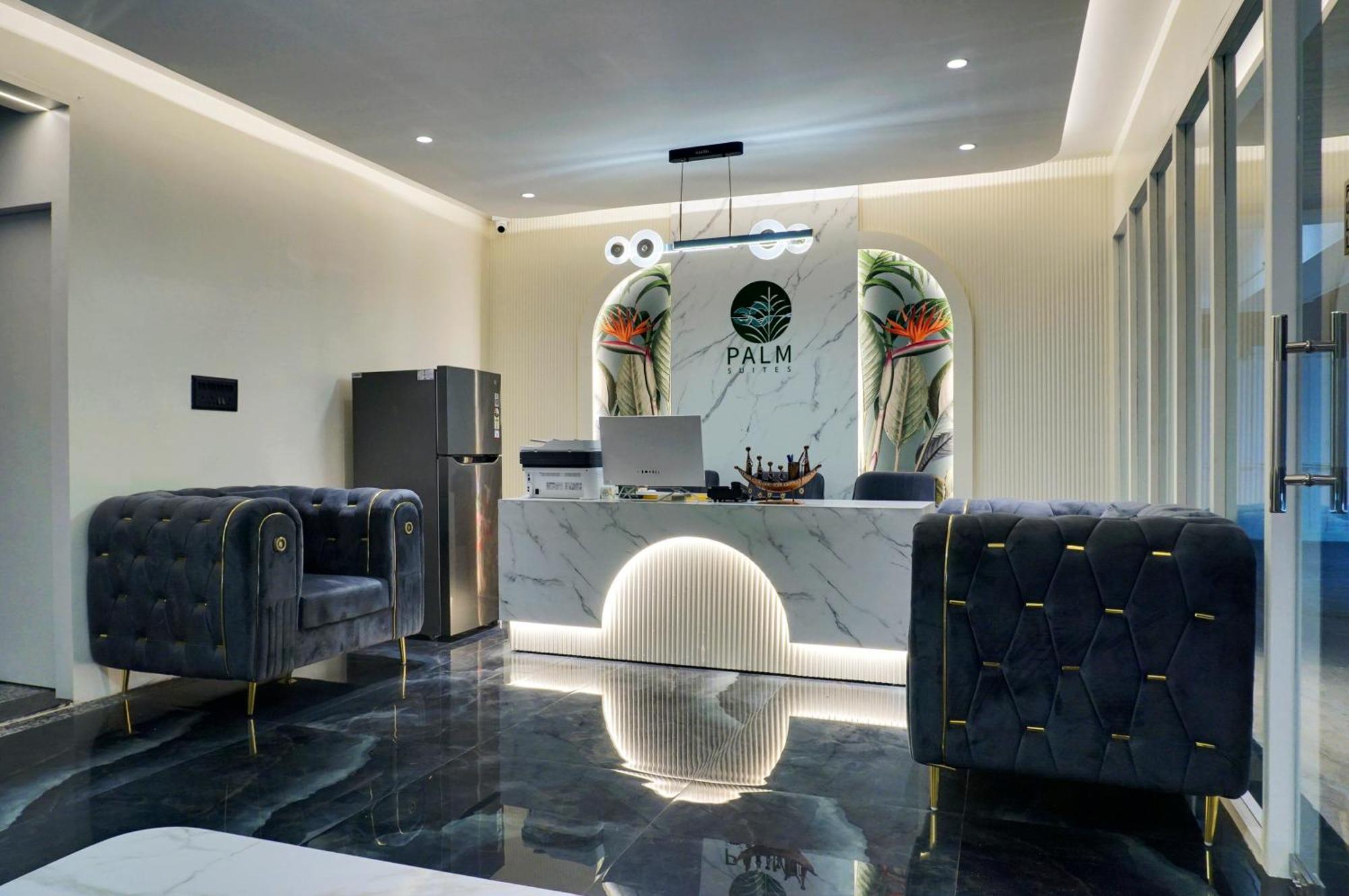Palm Suites Baner- Indian Nationals Only Πούνε Εξωτερικό φωτογραφία